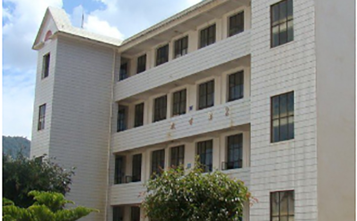 懷集縣懷城鎮(zhèn)城南初級(jí)中學(xué)圖書(shū)架采購(gòu)項(xiàng)目